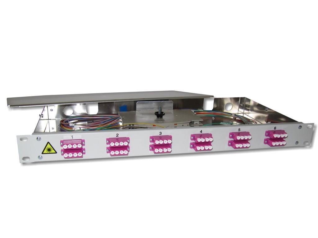 FPF-12LCQ54-19-LWL-Patchpanel-12-LC-quad-OM4 19" LWL Spleißbox 1HE 12 LC quad 50/125µm OM4 komplett spleißfertig mit Kupplungen und Pigtails bestückt
