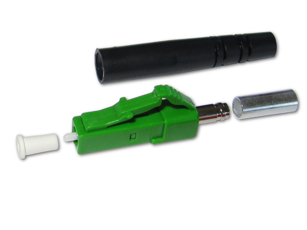 LC/APC simplex Stecker singlemode grün für 3mm Kabel mit schwarzem Knickschutz